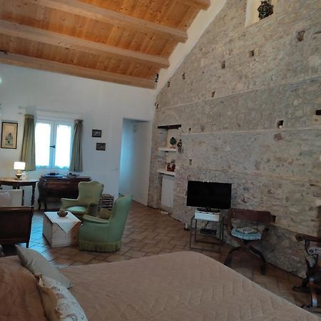 Rosa Thea Suite Таорміна Екстер'єр фото
